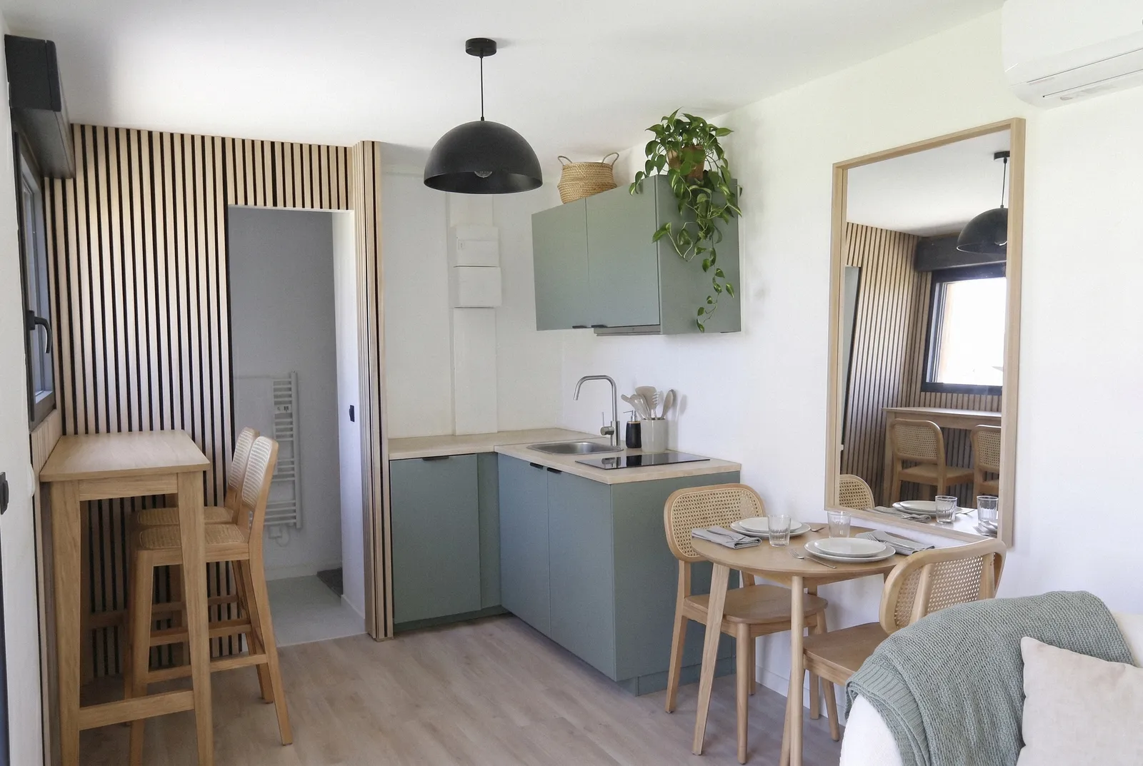 Intérieur chaleureux du Nido 40 L